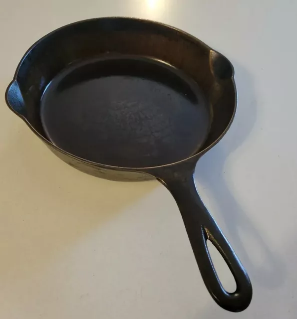 Cast Iron Cookware Griswold Erie PA USA #699 No 6 Skillet #24