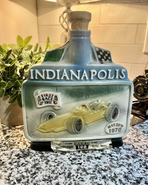 Vintage 1970 Jim Beam Indianapolis 500 collectible Decanter