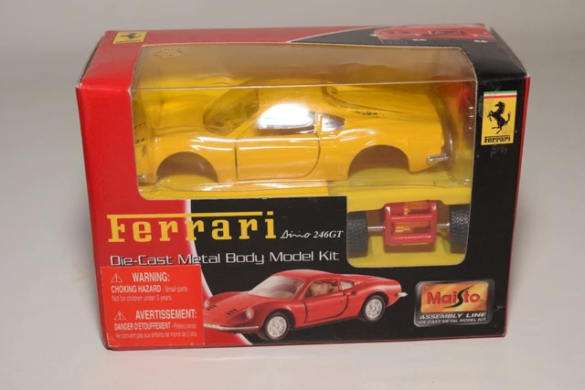Voiture miniature 1/43 Ferrari Dino de 1972 - Collection