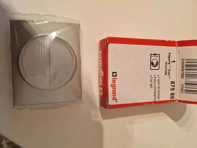 Interrupteur Double Legrand SAGANE ALUMIDE 87505 | Pour Installation Électrique Murale