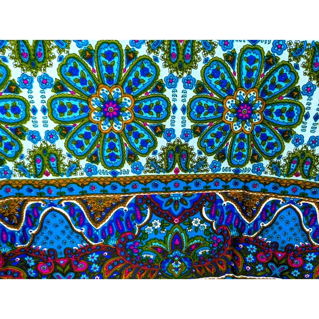 Vintage 1970s Hawaiian Textiles Fabric High Waisted Skirt Mod Psychedelic Floral Vintage 1970s Hawaiian Textiles Fabric High Waisted Skirt Mod Psychedelic Floral