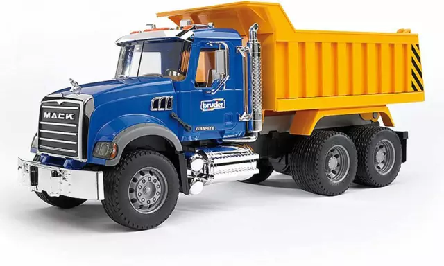 02815 MACK Granite Dump Truck for Construction and Farm Pretend Play