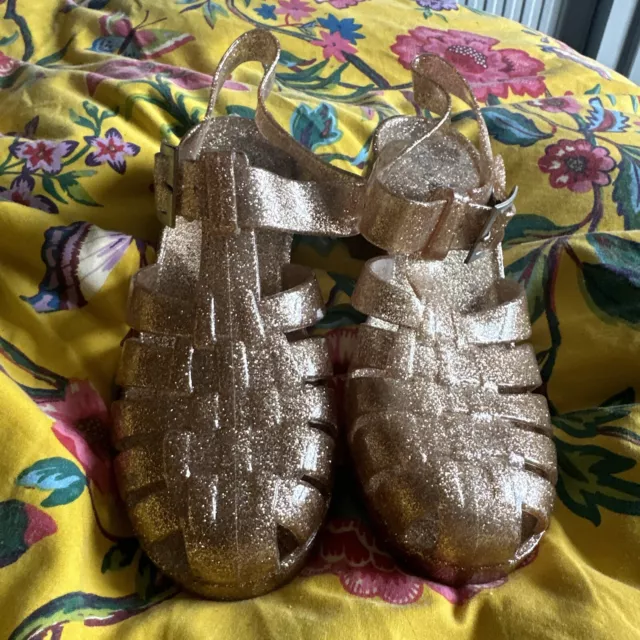 PAIR OF GOLD Jelly Shoes By Ocean Club Size 3 6.00 PicClick UK