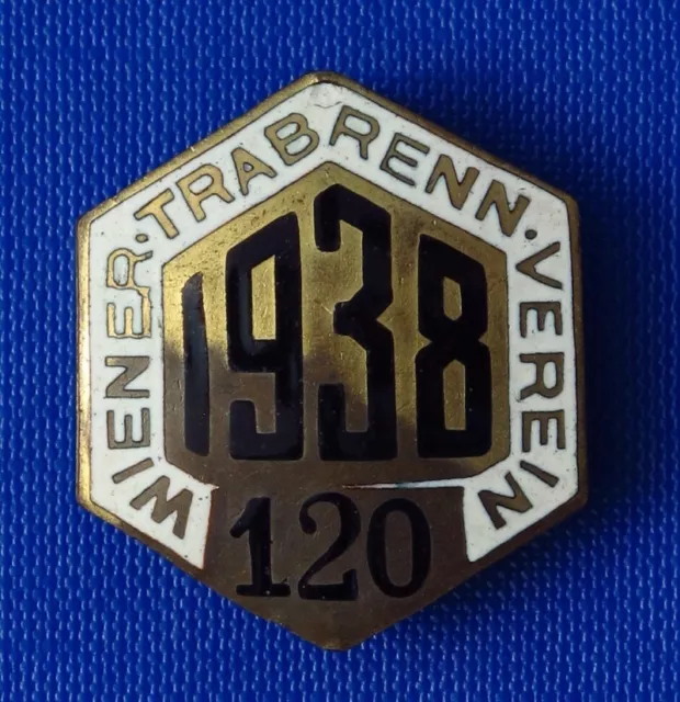 1938 Wiener - Trabrenn - Verein Emailliertes Abzeichen Nr.120