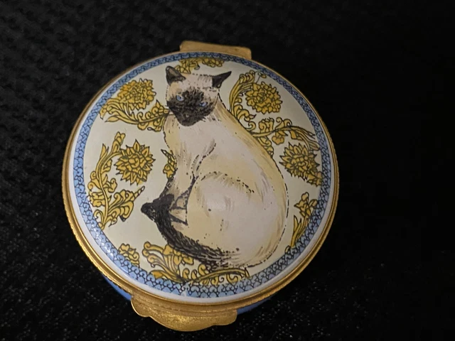 Crummles Enamel Trinket Box ~ "BLACK & WHITE CAT" ~ England ~ Round 1 3/4" Crummles Enamel Trinket Box ~ "BLACK & WHITE CAT" ~ England ~ Round 1 3/4"