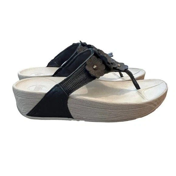 FitFlop Women's Size 5 Sandal Black Wobble Board Flower Floral Comfort Platform