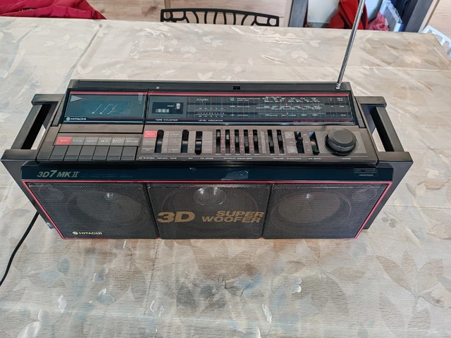 BOOMBOX GHETTOBLASTER VINTAGE Hitachi TRK-3D5E EUR 80,00 - FR