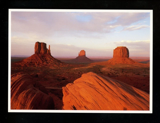 Arizona AZ postcard Monument Valley chrome greetings