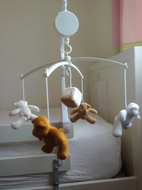 NEW Teddy Bear  Family Soft Toy Baby Nursery Cot bed Musical Lullaby Mobile