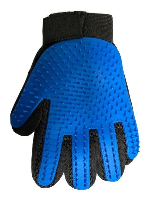 Dog/cat grooming glove. Great For Shedding Dogs Or Cats. Long Or Short Hair!