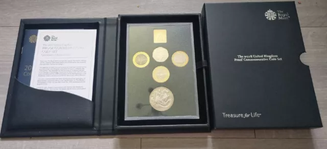 2018 Royal Mint Proof Commemorative Coin Set Inc Rare Armistice £2 Coin .