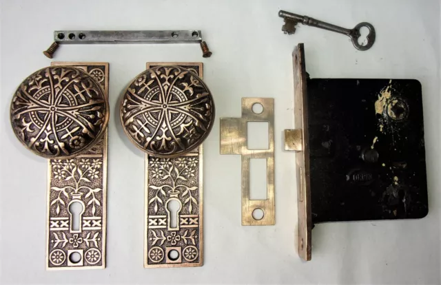 Antique Door Set Victorian / Eastlake Backplate Knob Mortise Lock Key Reclaimed