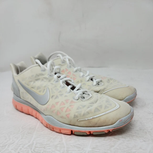 Nike Womens Free TR Fit 2 Training Shoes US Size 8.5 White/Coral Pink 487789-100