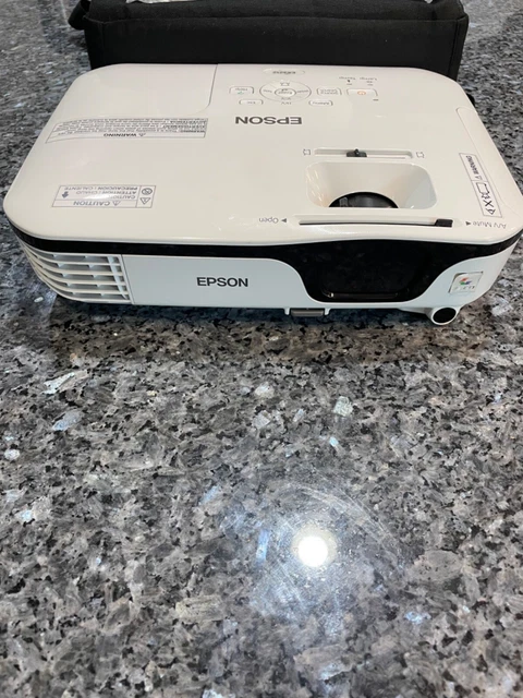 Epson H533A LCD HDMI Projector with Only 51 Lamp Hours!!!