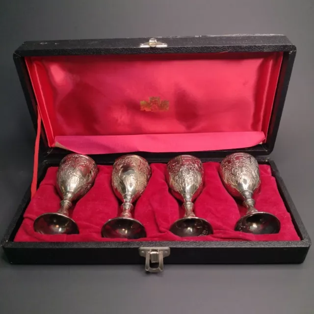 Vintage Corbell & Co. Set Of (4) Silverplated Mini Liquor Goblets In Hard Case