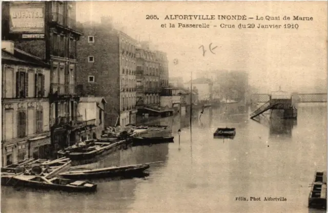 CPA ALFORTVILLE FLOOD Le Quai de Marne et la Passerelle (600084)