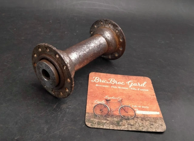 Moyeu De Roue De Vélo Weco - 18 Trous - Fabriqué En Allemagne - Pour Voiture De Collection - Occasion