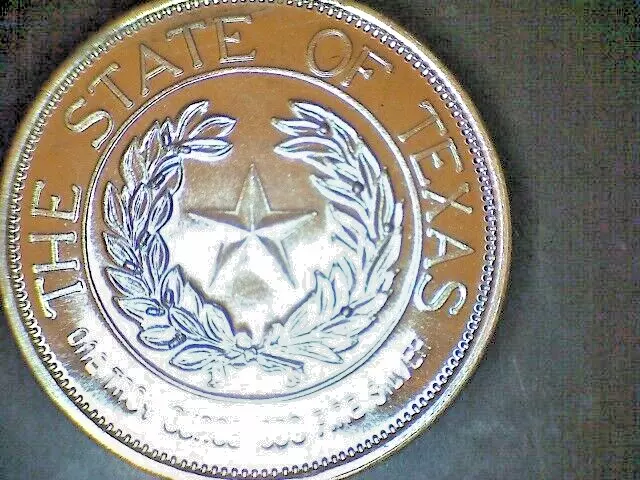 Vintage 1 Oz Silver Round.  The State Of Texas 1986.  Six  Flags of the state.