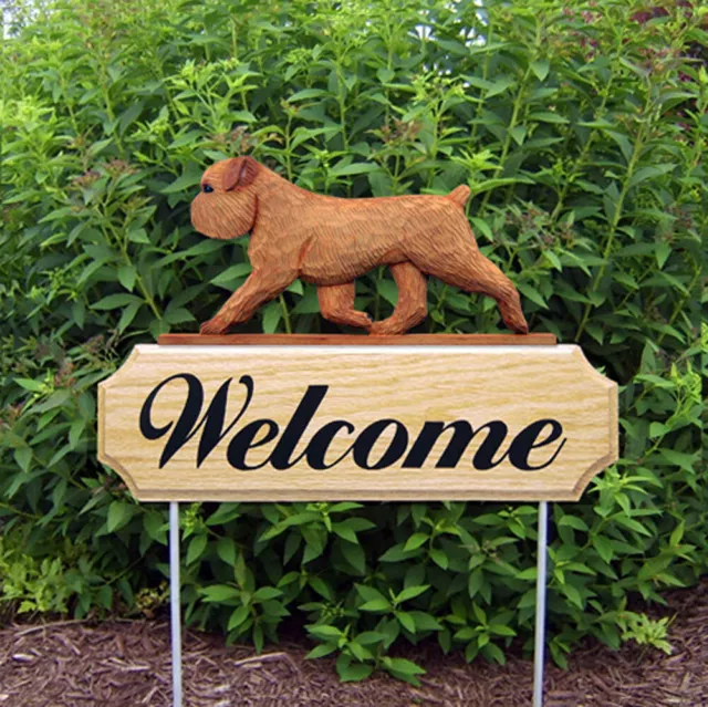 Brussels Griffon Wooden Welcome Outdoor Sign Red / Brown Uncropped