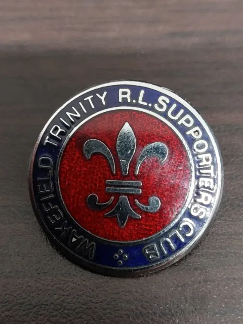 Wakefield Trinity R.L. Supporters Club Metal Enamelled Badge