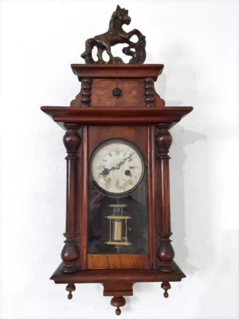 176146 Antico orologio a pendolo