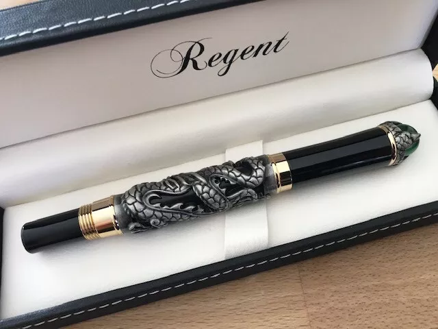 Somptueux stylo noir vieux fer, plume or,Regent,Collector,Légende dragons,luxe