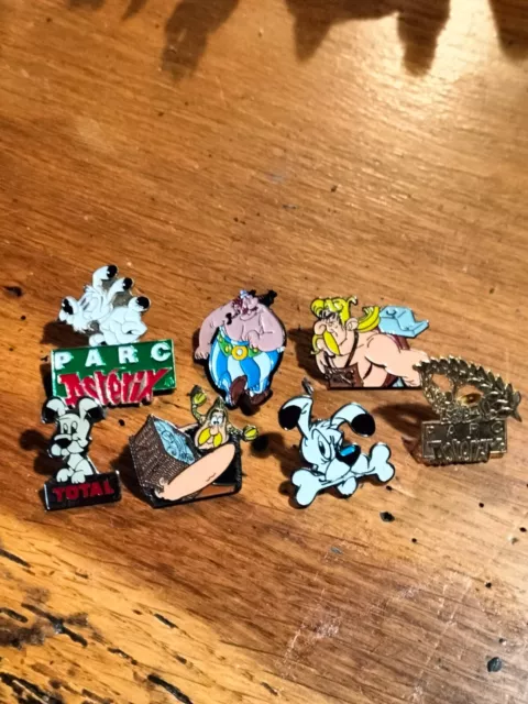 Lot De Pins Asterix  (Jar)