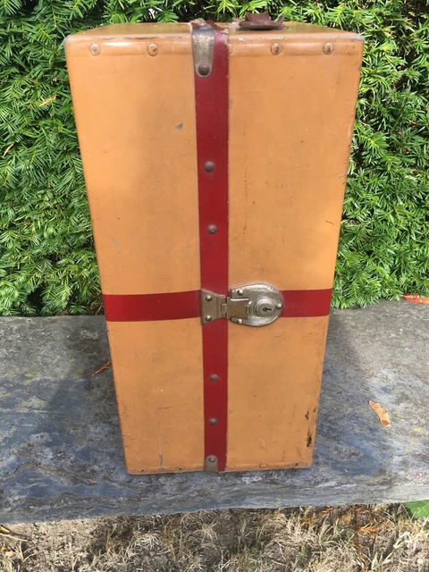 Petite Malle Bombée Roquancourt Bolle Pour Habits De Poupée Jumeau, 19ème