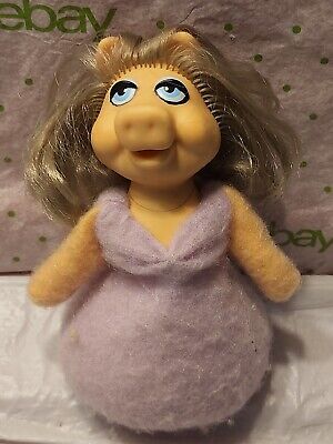 Vintage 1979 Fisher Price Muppets Miss Piggy 6" Beanbag Doll Purple Dress Tags