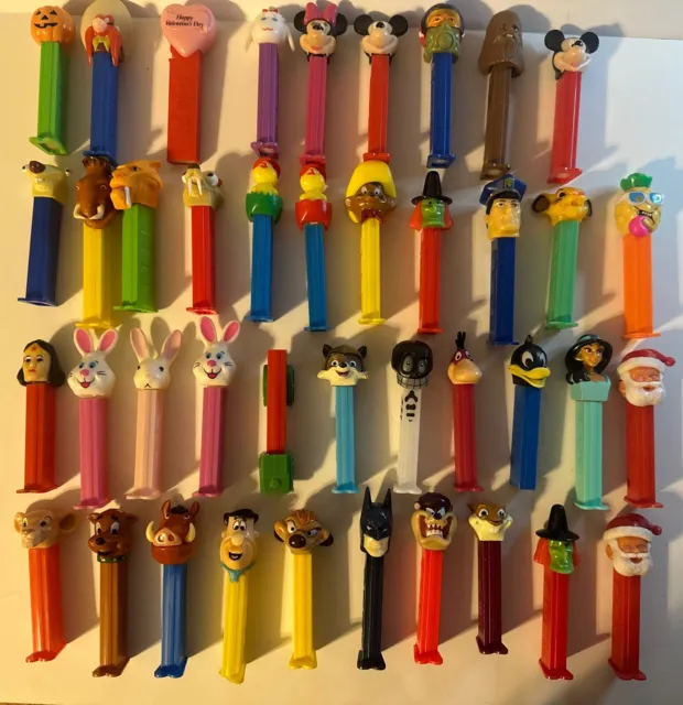 Huge Lot of Vintage PEZ Dispensers 41Vintage Items