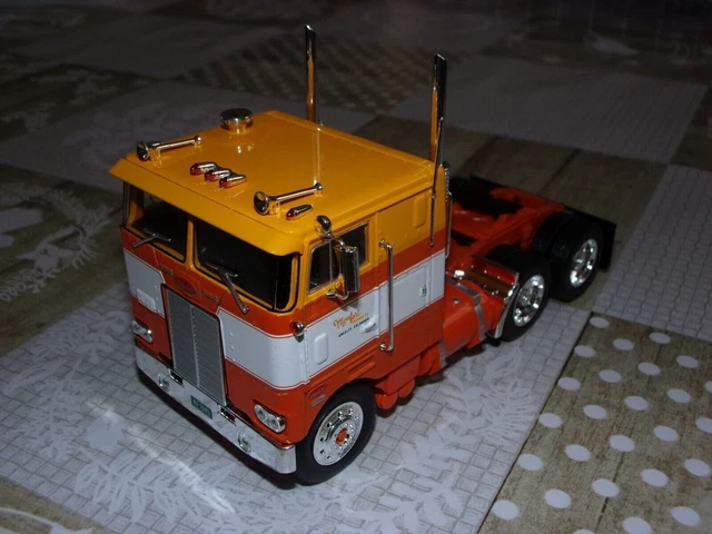 Miniatura Caminhão Peterbilt 359 Carreta Tanque Shell 1:43 em Promoção