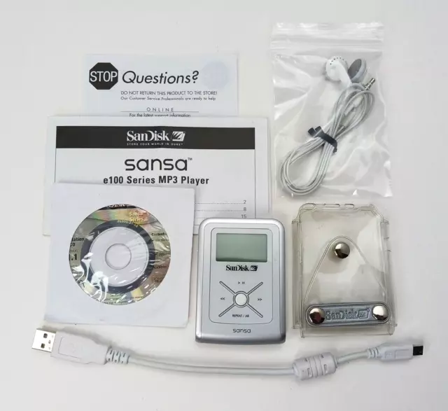 SanDisk Sansa e140 MP3 Player 1GB, Case, Earbuds, CD, Instructions, Bundle