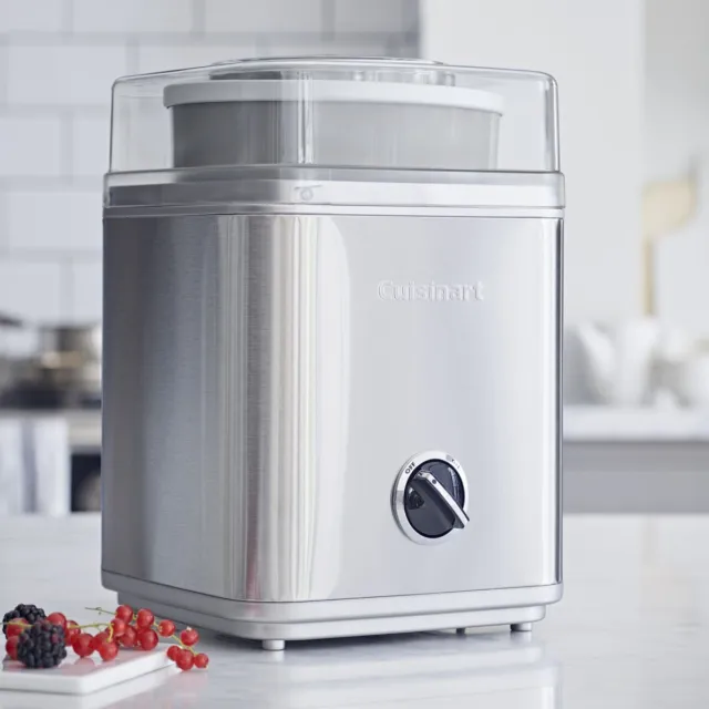 Cuisinart ICE30BCU Deluxe Ice Cream Maker 2L BRAND NEW AND BOXED