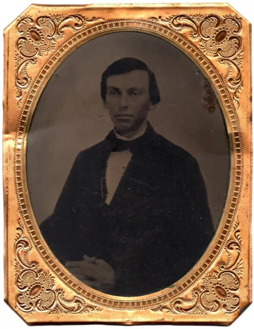 CIRCA 1860s HALF PLATE TINTYPE GOLD CASE HANDSOME YOUNG MAN IN SUIT ALBUM PRINT