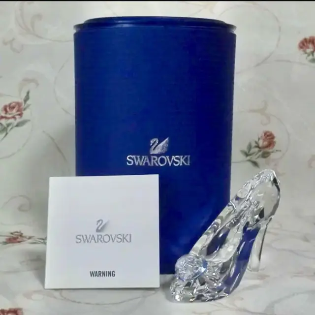 Dana Dow Jewellers Swarovski Cinderella's Slipper Crystal 5270155 -  Discontinued | Southcentre Mall