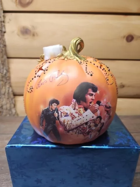 Elvis Presley Musical Light Up  Bradford Exchange Halloween Pumpkin "Takin Care" 2