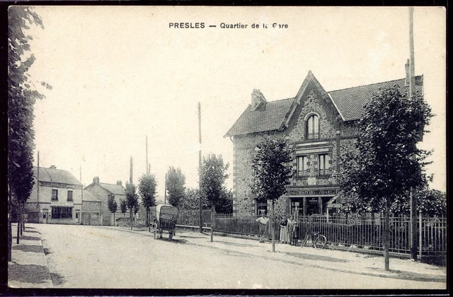 cpa 95 PRESLES . quatier de la gare . Hôtel de la gare . Poste