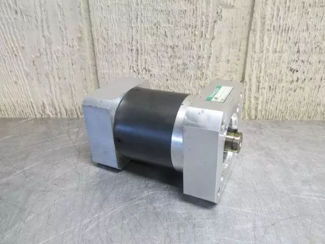 Neugart SO-GTR-80 Planetary Servo Motor Gearbox Gearhead i = 40 S0-GTR-80