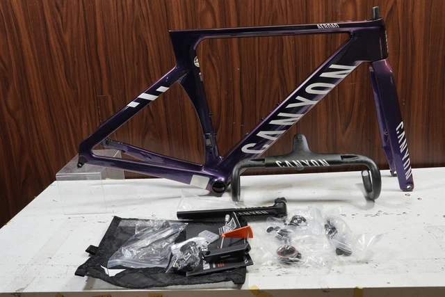 CANYON AEROAD CFR Carbon Frame Size XS 2023 Excellent Condition