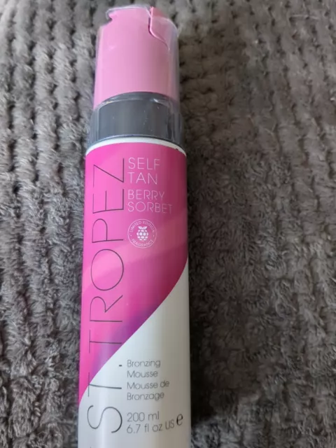 St Tropez Self Tan Berry Sorbet Bronzing Mousse 200ml , NEW SEALED BROKEN LID