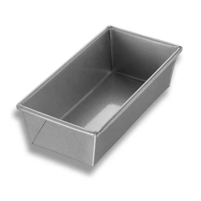Chicago Metallic 40565 Glazed 9" Single Open Top Bread Pan