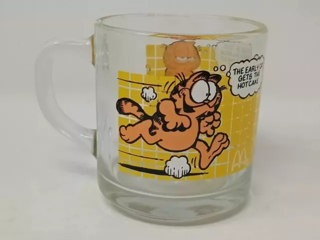 Vintage 1978 McDonald's Promotional Garfield The Cat Glass Mug Hot Cakes