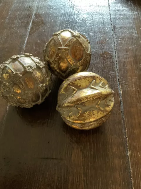 Beautiful Gold Colored Decorative Resin Ball – VGC