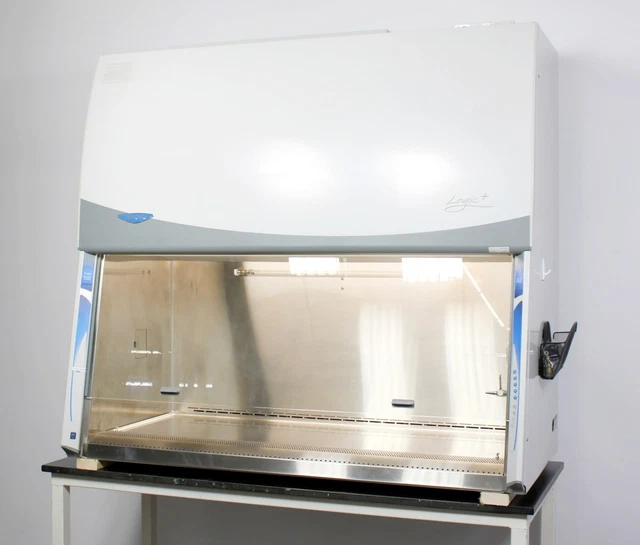 Labconco Purifier Logic+ 5ft  Class II A2 Biological Safety Cabinet 302511101