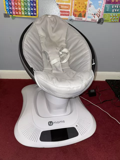 4moms mamaRoo 4 Bluetooth Plush Baby Swing - Silver