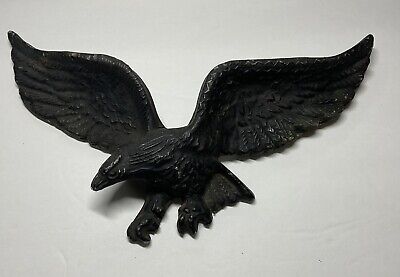 Vintage cast iron 9” Eagle Wall Mount Flying In Flight