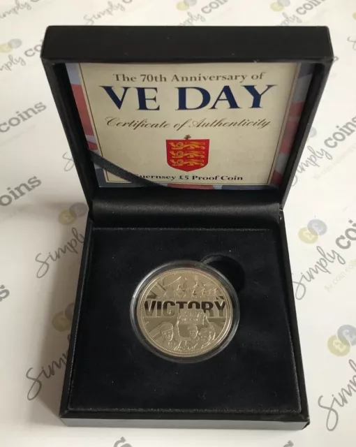 Simply-Coins~ 2015 PROOF GUERNSEY VE DAY FIVE 5 POUND COIN BOX COA