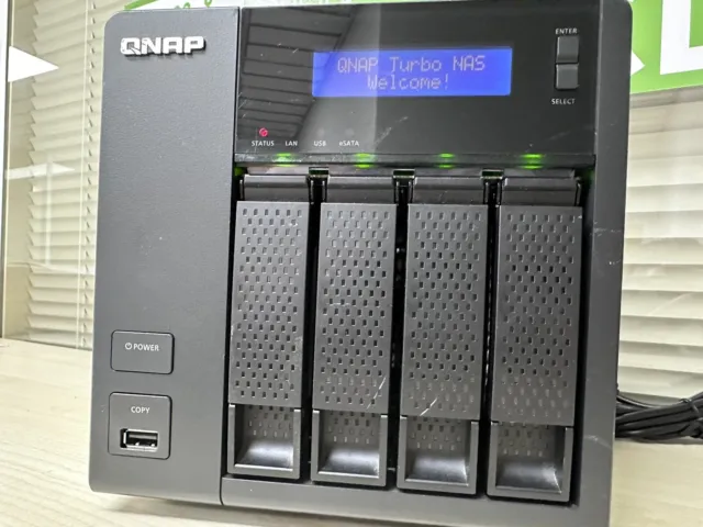 Qnap TS-419P II NAS 2,0 GHz 512 MB RAM 4x 3,5" LFF (SIN DISCO DURO) 2