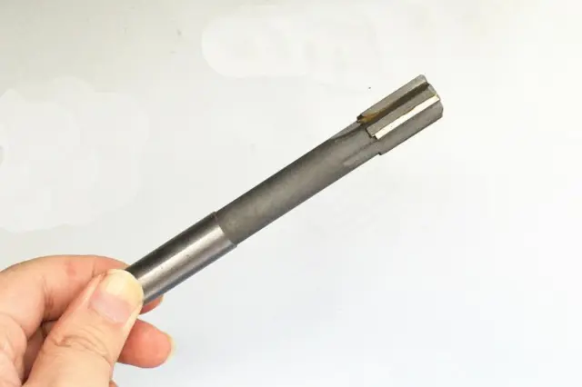 1Pcs Φ 7.06mm Carbide Tip Straight Shank Machine Chucking Reamer Milling cutter