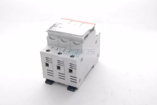 E933/32 Lot 8 Pièces ABB Haupt Fusible 3p 32a 400v Stock En Italie